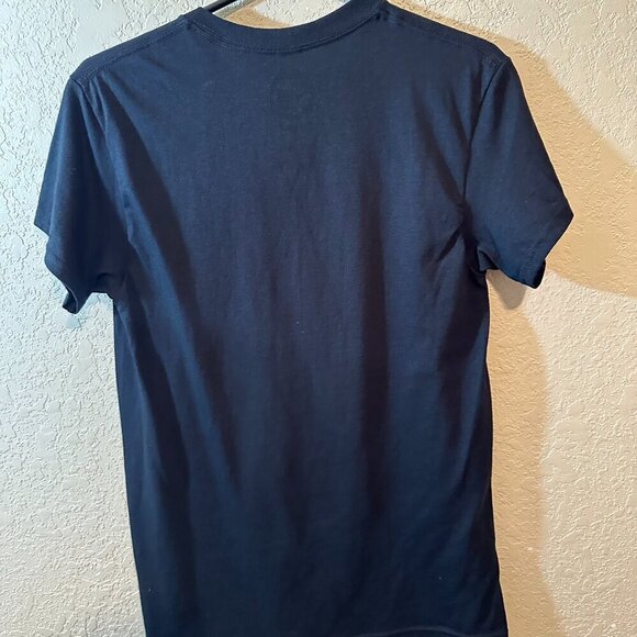 NWOT Selena Women's Graphic Tee Shirt - Picture 3 of 3